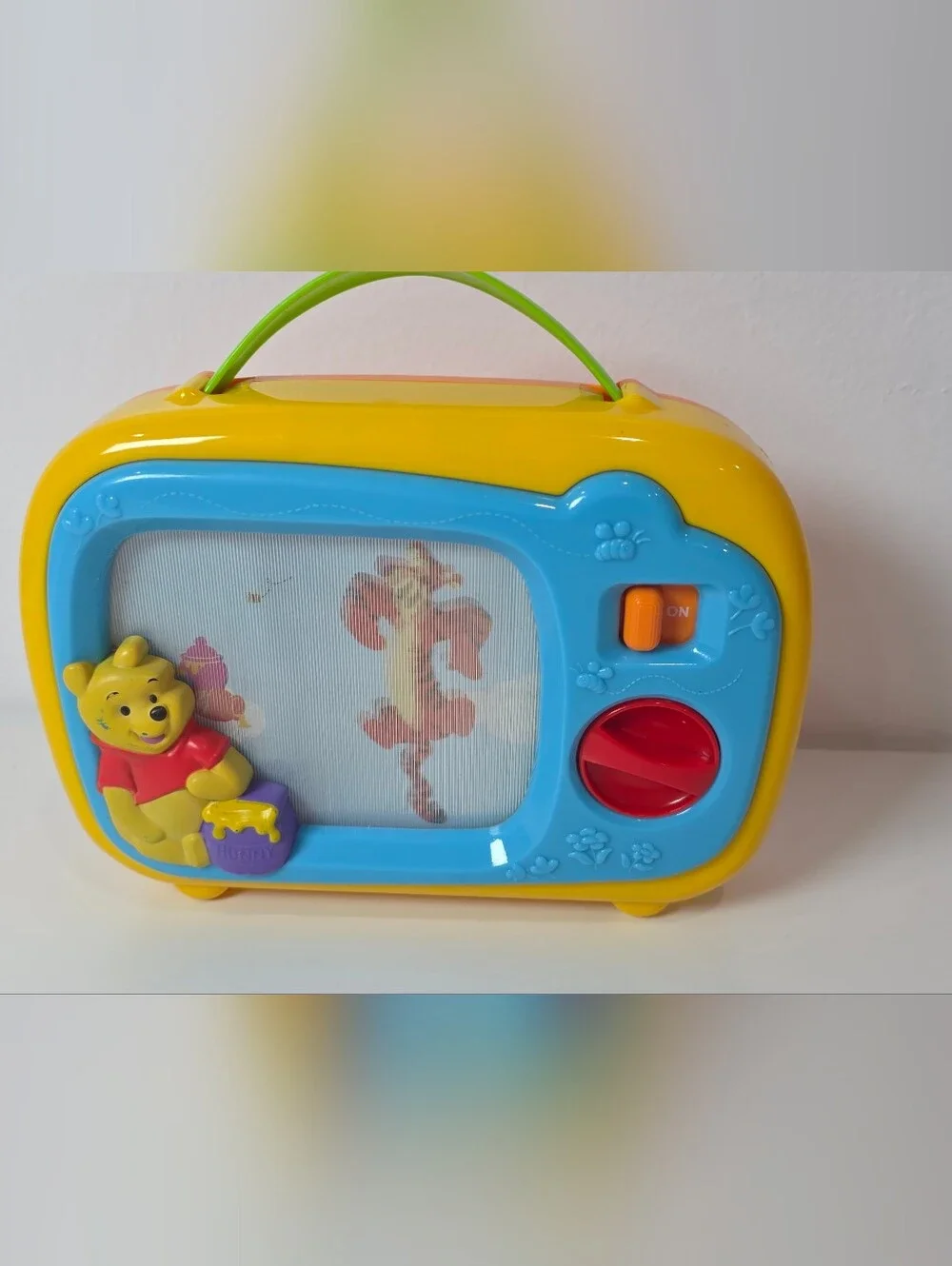 Disney Winnie the Pooh My First TV Wind-Up Musical Scrolling Baby Toy TESTED
